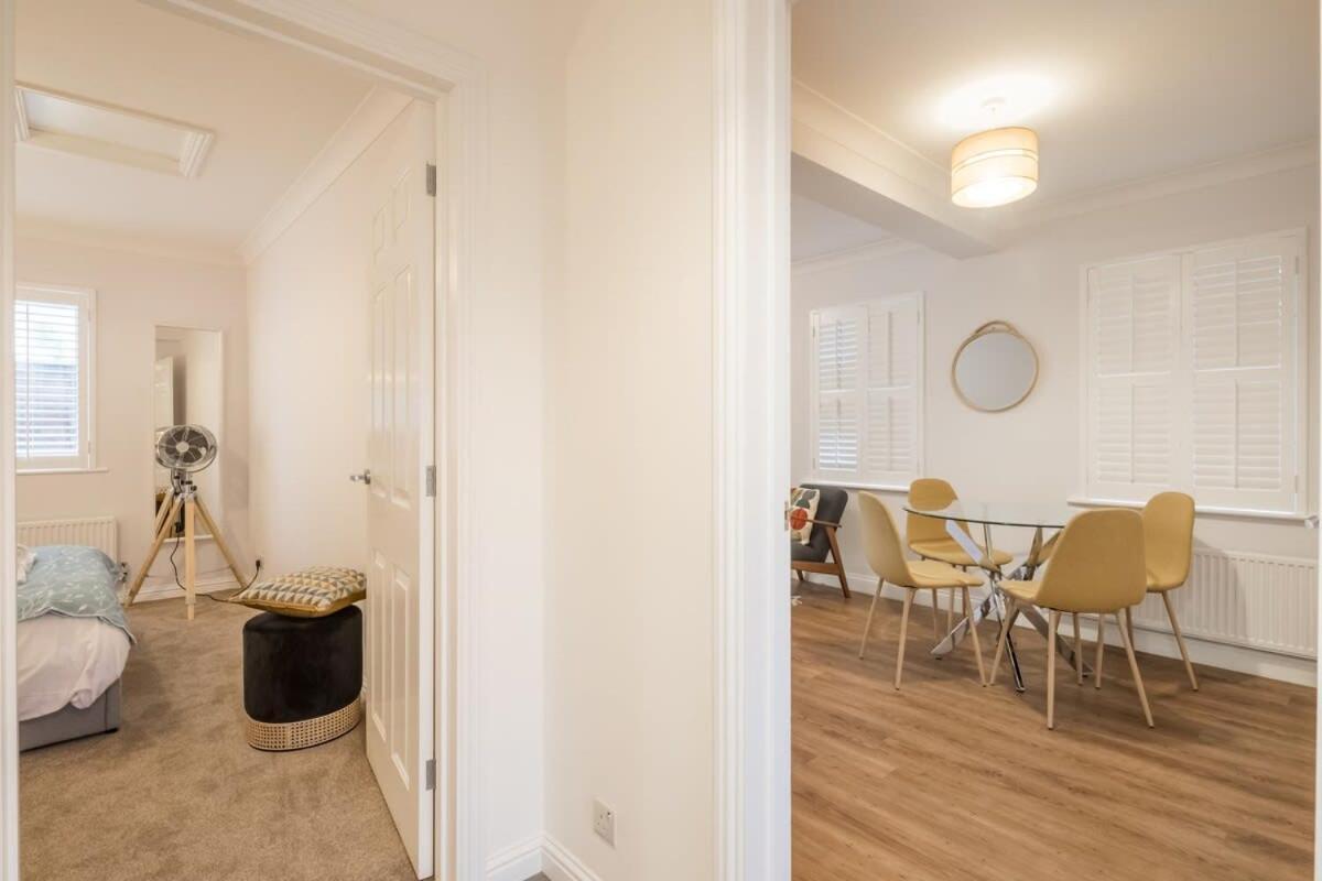 Lovely 1 Bed Apartment With Free Parking & Garden CBG Exterior foto